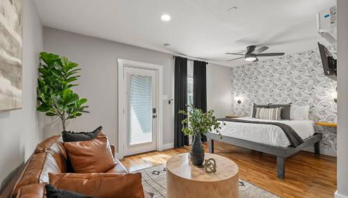 All-In-One - Fully-Equipped Secure Gated Parking! - Foto 3, Other