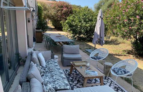 Rez de chaussée villa avec piscine - Foto 1