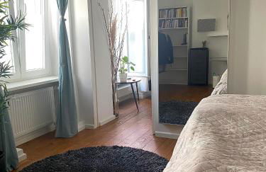 Cozy and Peaceful Apartment, Top Located - Photo 8