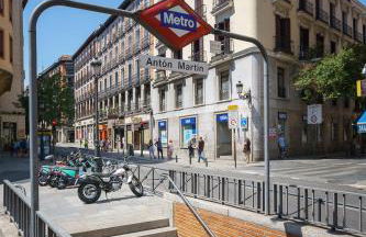 Exclusive quietness in the heart of Madrid with Public Parking, Breakfast, 2 bathrooms - Photo 71