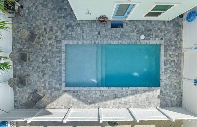 Spectacular 3br 4ba w/ Private Pool, 2 Min Walk to Beach - Sleeps 15! - Foto 29