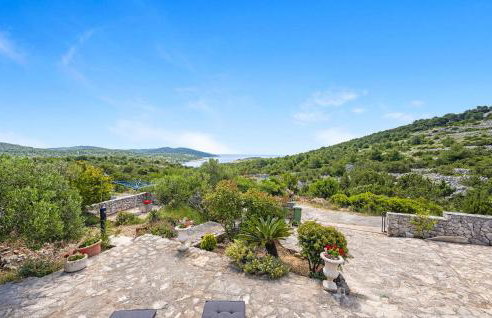 Gorgeous Home In Zirje With Wifi - Foto 18