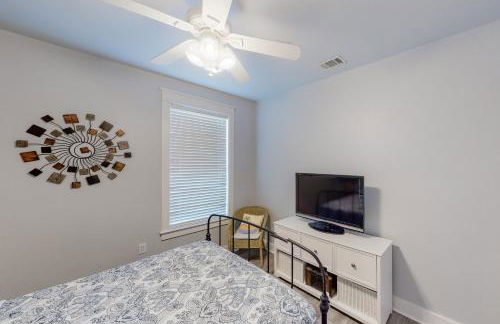 Point West Resort #203 - Photo 16