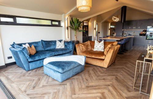 Luxury Lake Front Escape With Hot Tub - Foto 14