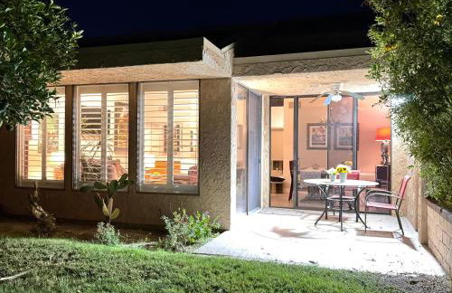 Charming & Cozy 2-Bedroom in the Heart of Cathedral City! - Foto 26