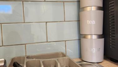 Ensuite Studio Flat Crawley-Gatwick - Foto 3