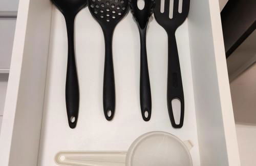 Apartamento novo a 350 m da praia das Toninhas em Ubatuba - 2 dormitórios sendo 1 suite, piscina, varanda gourmet com churrasqueira, ar condicionado, cozinha completa, garagem privativa - Foto 7