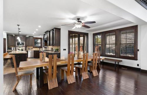 Olympus Luxury - Prime Location - HotTub, Theater and More - Foto 26