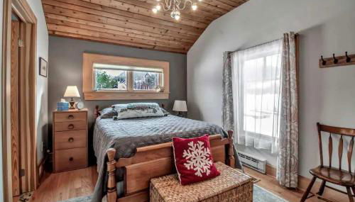 Rustic Cabin Wood Fireplace & Large Deck - Foto 4