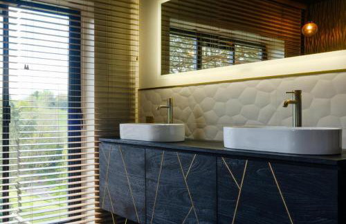 5 Bed Lake House - Sleeps 10 - Nature Reserve - Foto 37