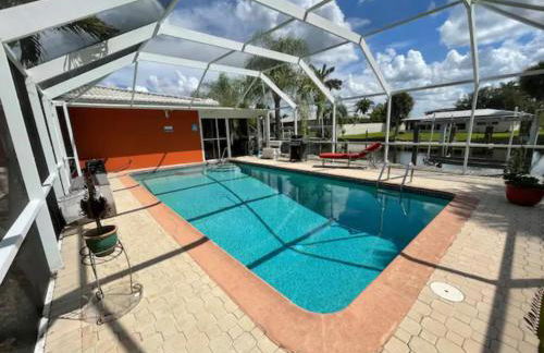 Heated Pool Paradise, Gulf Access, Pet Friendly - Photo 1