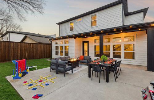 The Longhorn Luxe with Game Room and Fire pit and Karaoke - Foto 26