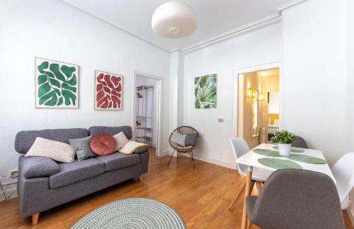 Unamuno, al lado del Casco Viejo - Foto 1