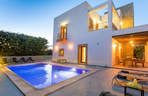 Villa Near Ibiza Town Sleeps 12 - Foto 3