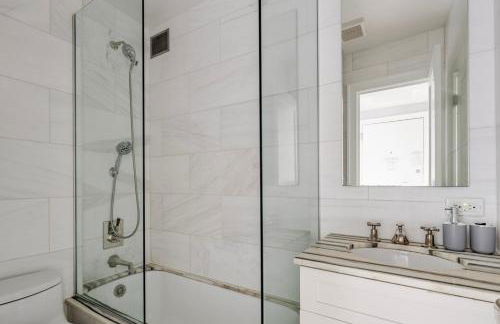 Blueground Upper West Side fitness nr Central Park NYC-1932 - Photo 10