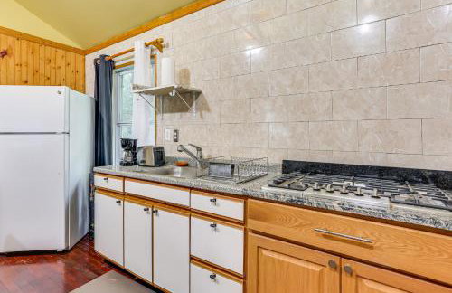 5 Mi to Marina and Raceways Mongaup Valley Retreat! - Foto 5