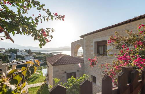 Hectoras Villa in Plaka BY APOKORONAS-VILLAS - Photo 7