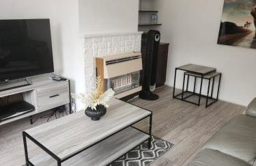 Beautiful two Bedroom house Entire house - Foto 3