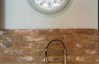 2 Bed Flat in Woking Central - Foto 23