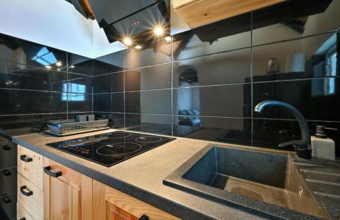 Lovely Home In Kunovec Breg With Sauna - Photo 13