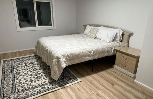 4-Bedroom Chateau in Southern Washington- Luxurious Retreat with Pond & Creek - Foto 53