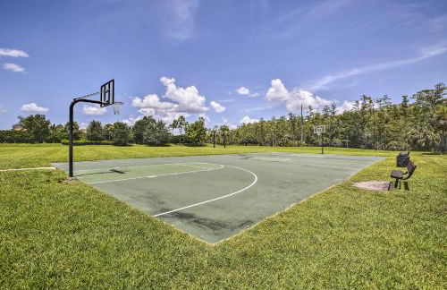 Bright and Airy Fort Myers Home with Pool Access! - Foto 29