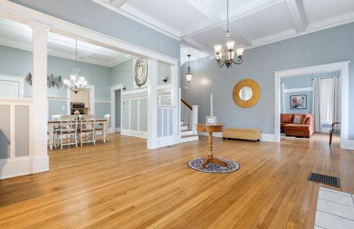 Spacious Homey Stay with Games, Gym, Near Downtown - Foto 13