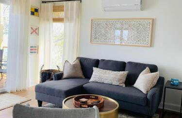 Waters Edge Lakefront with Kayaks Fire Pit and Dock - Foto 8