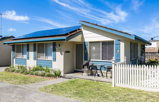 Beachfront Cottages Torquay - Foto 1
