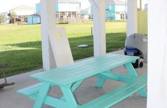 Beach Getaway at 2 Pelicans Walk to the Water - Foto 37