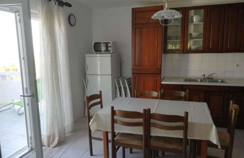 Apartment in Ugljan - Insel Ugljan 7453 - Photo 8