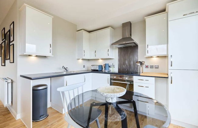 The Enfield Sanctuary - Modern 1bdr Flat With Balcony - Foto 3