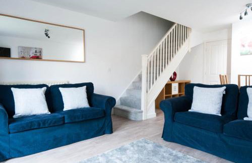 The Dakota - next to East Midlands Airport - Photo 20