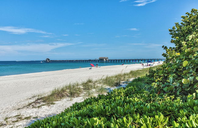Le Monaco - Romantic 1 BR Condo Steps from 5th Ave S. Chic Coastal Retreat with King Bed and Beach Access. Perfect Location for Couples Near Dining, Shopping, and Naples Beach - Foto 20