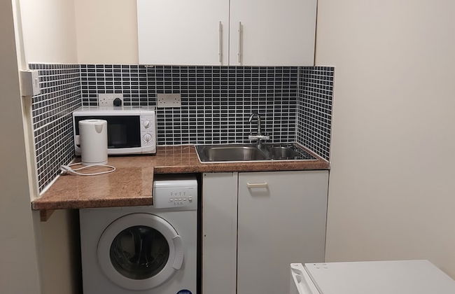 2-beds Studio Located in Parkgate Rotherham - Foto 13