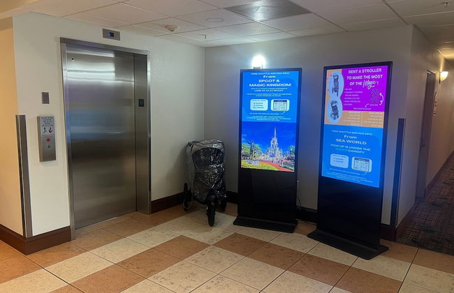 Univeral Disney Epic Shuttle - Foto 28