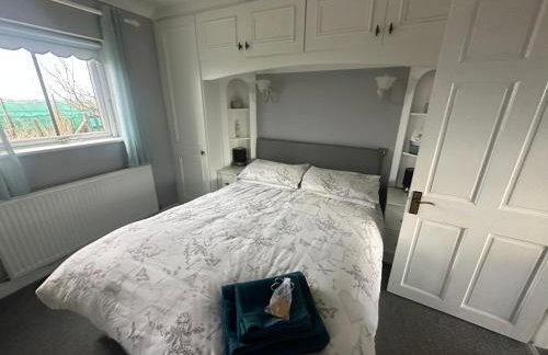 The Bungalow - Photo 51