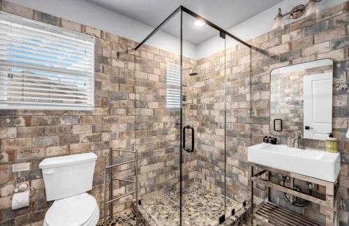 River Oaks Luxury Lakeshore Concierge Services Available - Foto 36