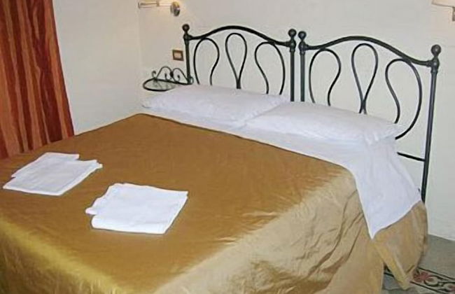 Marta Guest House - Photo 25