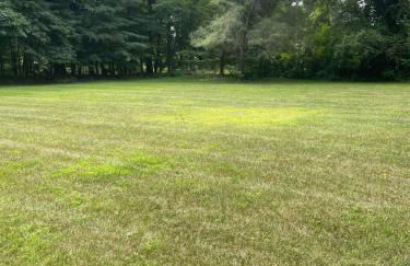 Sister Lakes Lakeside House - Sleeps 16 - Foto 41