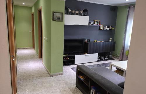 Apartamento Duartes en Barbastro vistas al pirineo - Foto 1