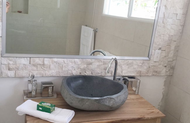 Spectacular Beach Front View - Foto 16