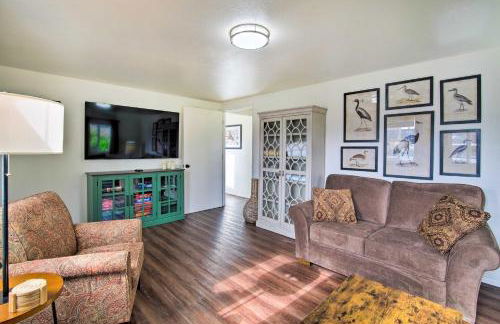 North Bend Home with Cornhole Court and Putting Green - Foto 1