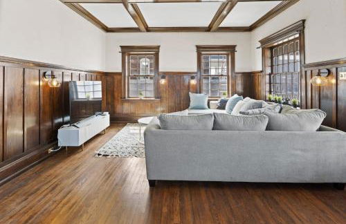 Grand Historic 8BR 6 5BA Mansion Waterfront Decks - Foto 11