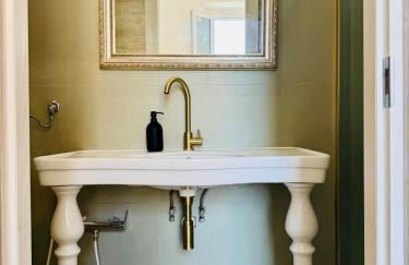 HERITAGE HOUSE City Center -ENTIRE APARTMENT- - Foto 55