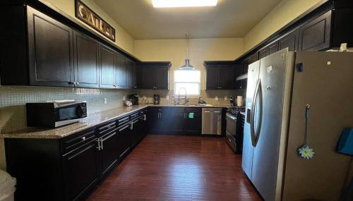 Cozy Room 2 Full Beds near Frost Bank Stadium WB2 - Foto 5, stove, dishwasher, toaster