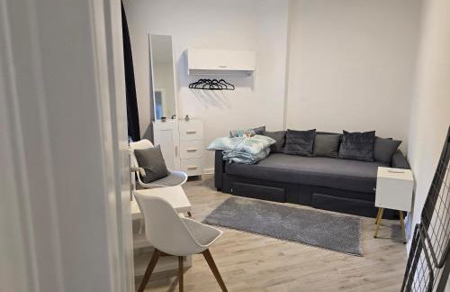 Apartment in Krefeld City with Balcony - Foto 22