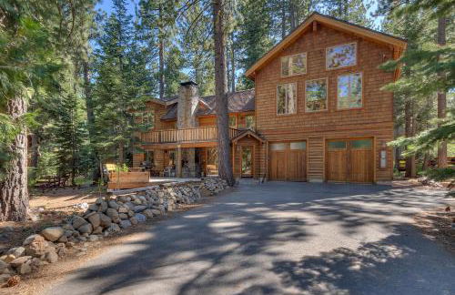 West Pine Cabin on the West Shore by Tahoe Getaways - 2 BR w 2 Bonus Rooms, Hot Tub, Pool Table & Pet Friendly - Foto 21