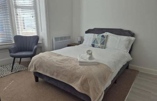 Modern Studio in Fratton, Portsmouth - Contractors Welcome #1 - Photo 5