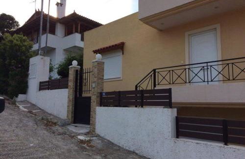 Relaxing family house with garden in Avra, Rafina - Foto 6